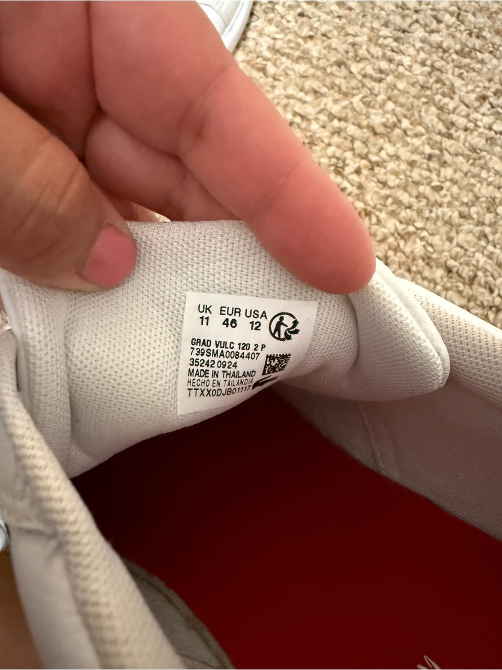 Lacoste Men's White Low-Top Sneakers - Picture 3 of 3